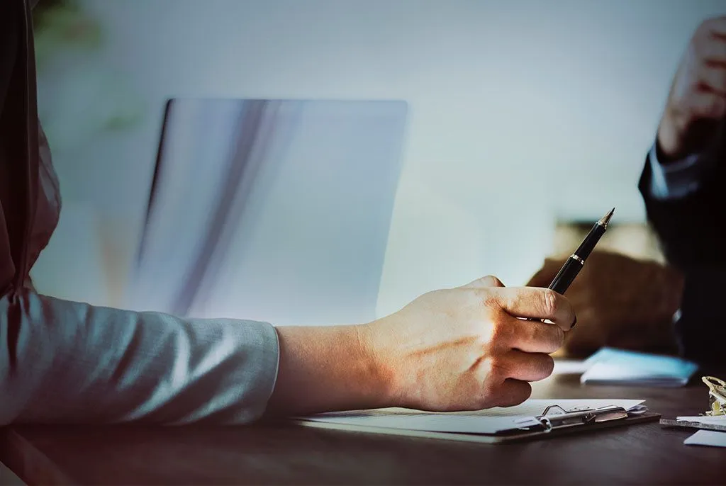 Accompagnement administratif et démarches pour les familles